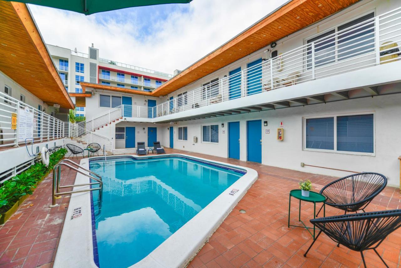 Fantastic 1 Bedroom With Pool Steps From The Beach #43 Hollywood Ngoại thất bức ảnh